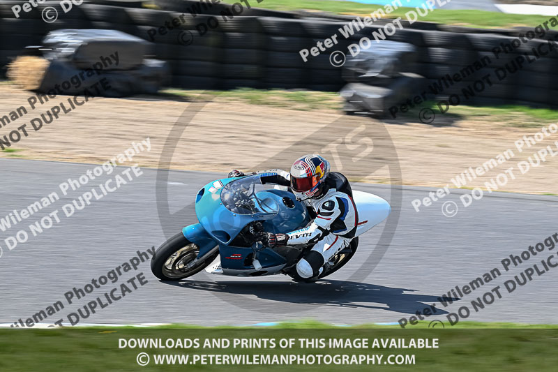 enduro digital images;event digital images;eventdigitalimages;lydden hill;lydden no limits trackday;lydden photographs;lydden trackday photographs;no limits trackdays;peter wileman photography;racing digital images;trackday digital images;trackday photos